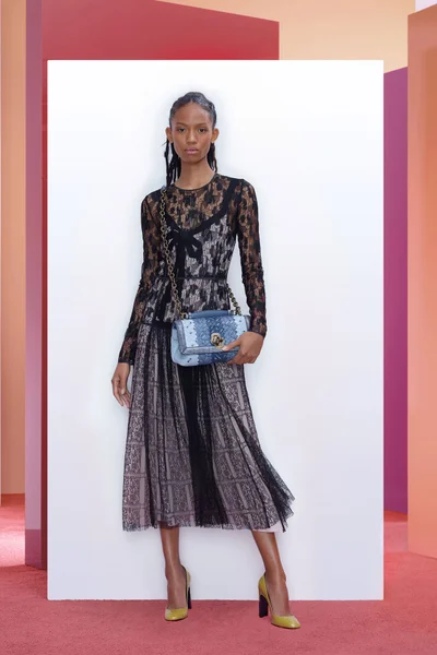 Look 6
